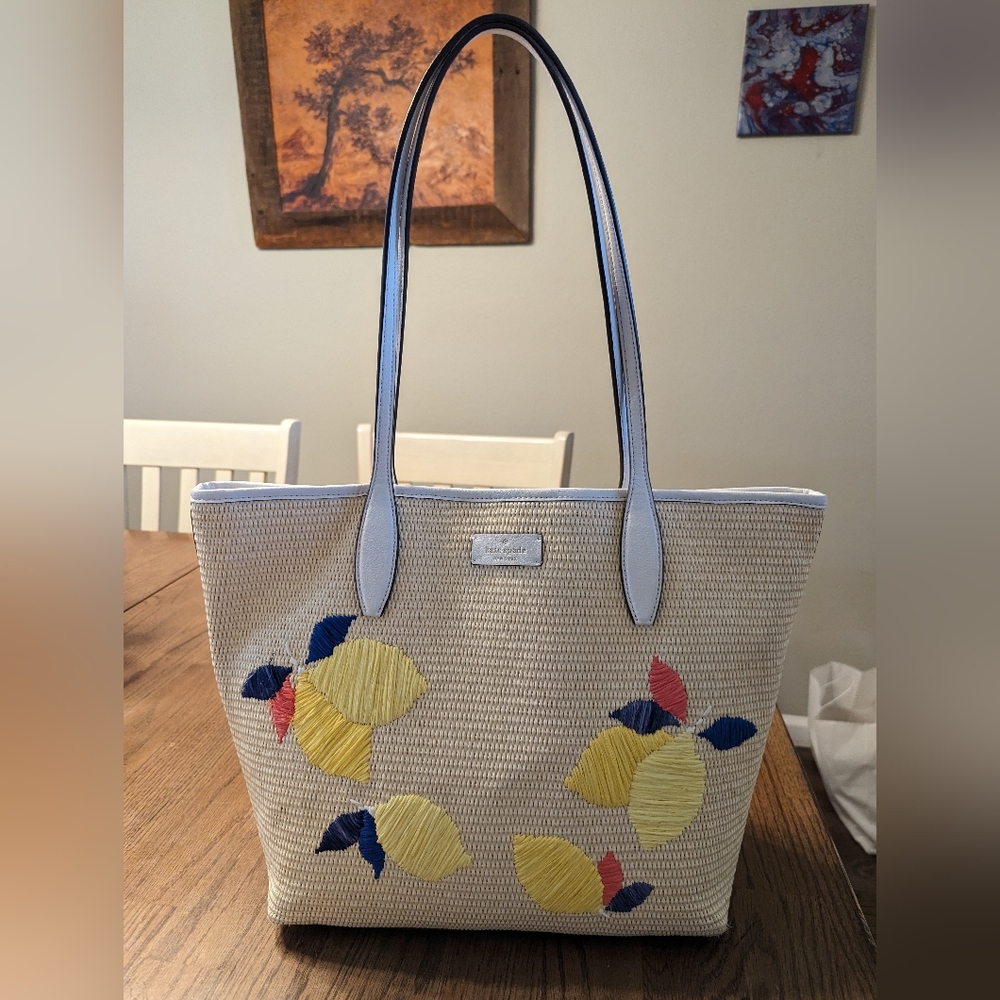 Beautiful, large Kate Spade purse